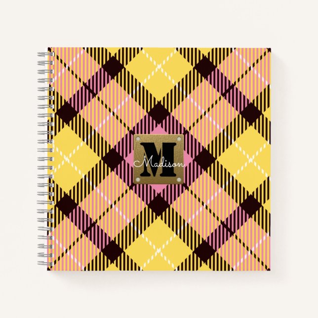 Modern rosa gelb Kariertes Tartan Leder Monogramm Notizbuch (Vorderseite)