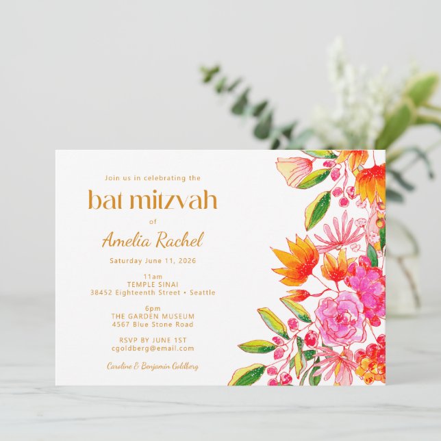 Modern rosa Orange Wasserfarbe Floral Bat Mitzvah Einladung (Stehend Vorderseite)