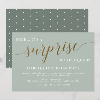 Modern Sage & Gold Script überraschen Geburtstagsp Einladung