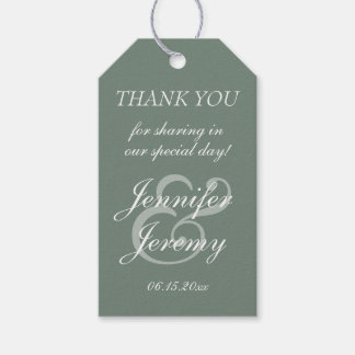 Modern Sage Green Elegante White Script Hochzeit Geschenkanhänger
