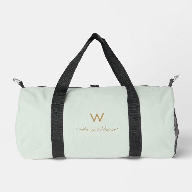 Modern Sage Green Gold Script Monogram Duffle Bag (Vorderseite)