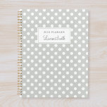 Modern Sage Polka Dots Planer<br><div class="desc">Maßgeschneidertes Planerheft mit weißen Polka-Punkten auf Weiß-Grün mit personalisiertem Namen.</div>