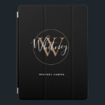 Modern Schwarz-weißer Name für Monogramm  iPad Pro Hülle<br><div class="desc">Einfache moderne Schwarz-weiße Gold-Script Monogramm ipad pro Cover. Sie können den Namen und das Monogramm zunächst personalisieren,  um Ihr eigenes einzigartiges Design zu erstellen. Entwickelt von Thisisnotme©</div>