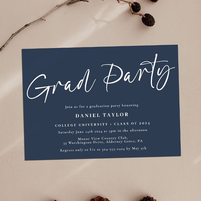 Modern Script Blue White Graduation Party Einladung (Von Creator hochgeladen)