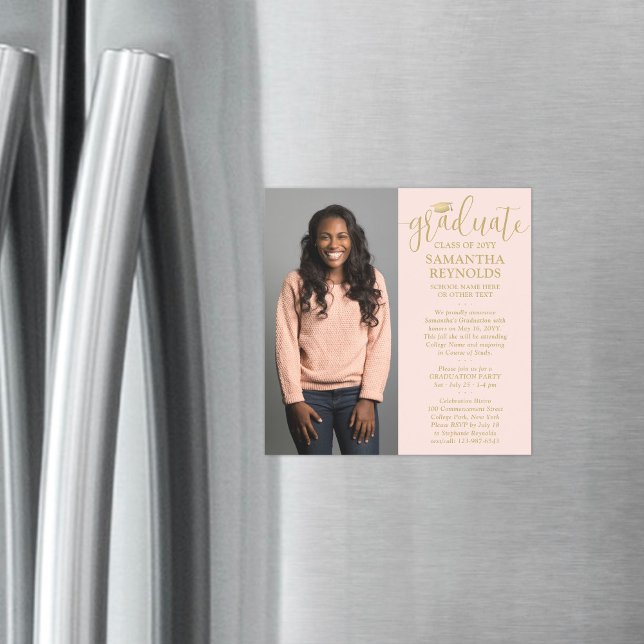 Modern Script Blush Pink & Gold 1 Foto Abschluss Magneteinladung (Von Creator hochgeladen)