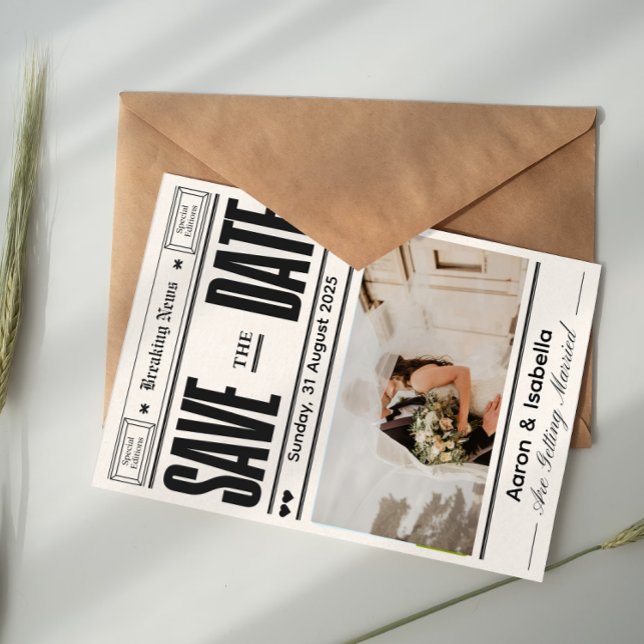 Modern Script Elegant Wedding Photo Save The Date Einladung (Von Creator hochgeladen)