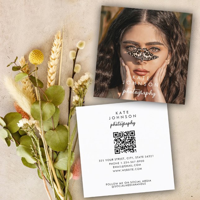 Modern Script Full Foto QR Code Social Media Quadratische Visitenkarte (Modern Script Full Photo QR Code Social Media Square Business Card)