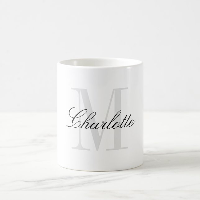Modern Script Monogram Individuelle Name Kaffeetasse (Mittel)