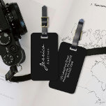 Modern Script Name Address Luggage Tag Gepäckanhänger<br><div class="desc">Die personalisierte Gepäckmarke - ein stilvolles und praktisches Accessoire, das Ihre Reise noch angenehmer macht. Dieses Tag wurde mit einem schwarzen Hintergrund und einem knusprigen weißen Text entworfen und verbindet Ästhetik und Funktionalität nahtlos. Die Vorderseite des Tags zeigt stolz Ihren Namen in Skripten an, um sicherzustellen, dass Ihr Gepäck sich...</div>