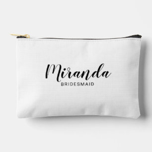 Modern Script Personalisiert Bridesmaid Name Zubehörtasche