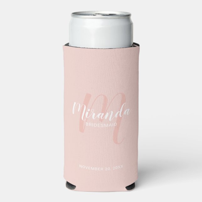 Modern Script Personalisiert Bridesmaid Selters Dosenkühler (Seltzer Vorderseite)