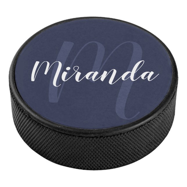 Modern Script Personalisiert Monogram und Name Eishockey Puck (3/4)