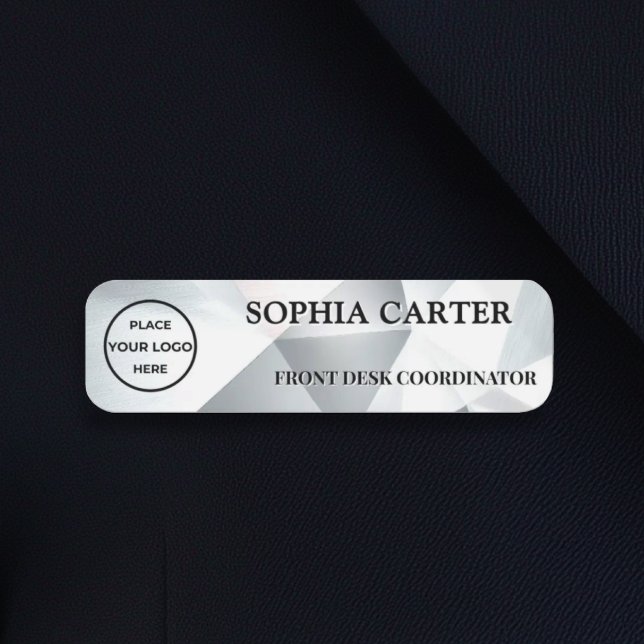 Modern Silver Geometric Name Badge Custom Namensschild (Von Creator hochgeladen)