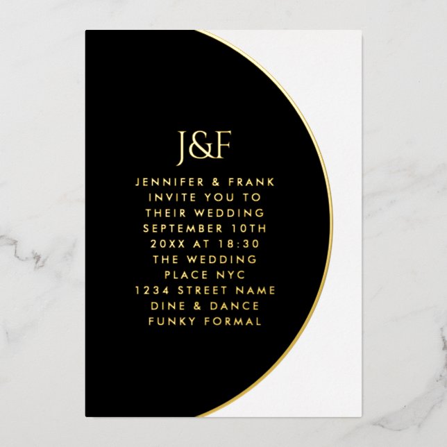 Modern Simple Black and White Gold Monogram Real Folieneinladung (Vorderseite)