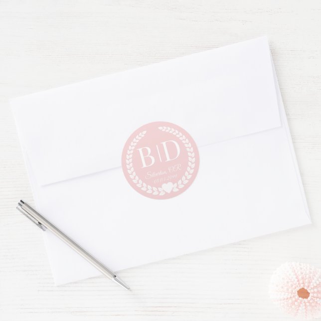 Modern Simple Soft Antique Rose Monogram Runder Aufkleber (Umschlag)