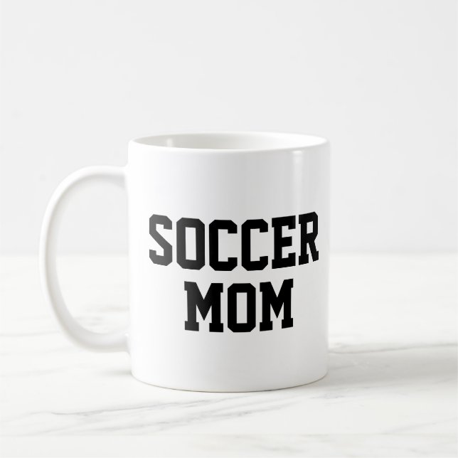 Modern Soccer mum Trendy Football Coach Tasse (Links)