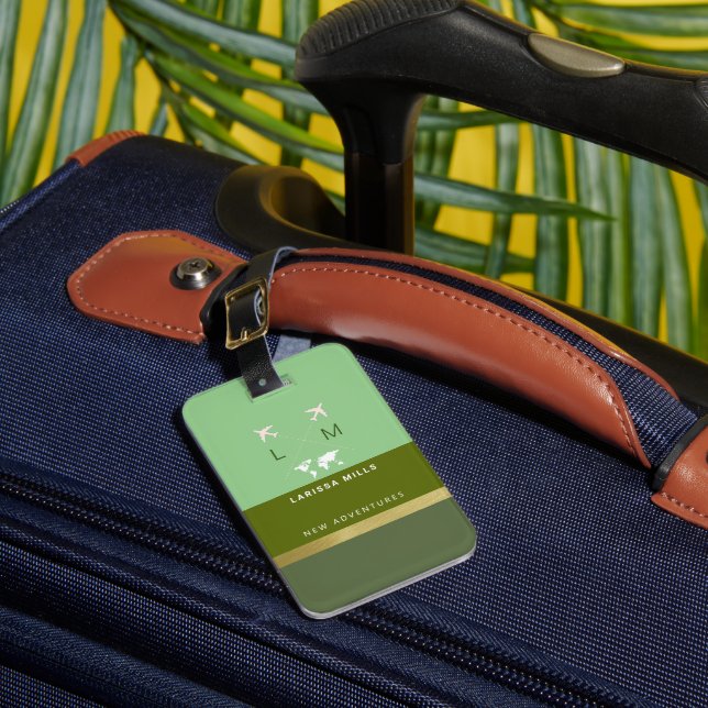 Modern Traveller Monogram Greenish Gepäckanhänger (Vorderseite Insitu 1)