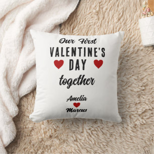 Modern Unser erster Valentinstag zusammen Kissen