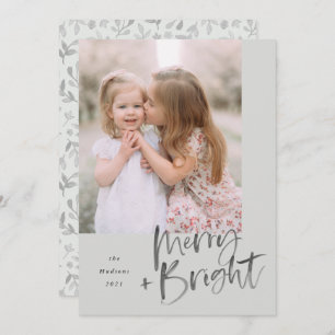 Modern Watercolor Script Sage Green Merry Bright Feiertagskarte