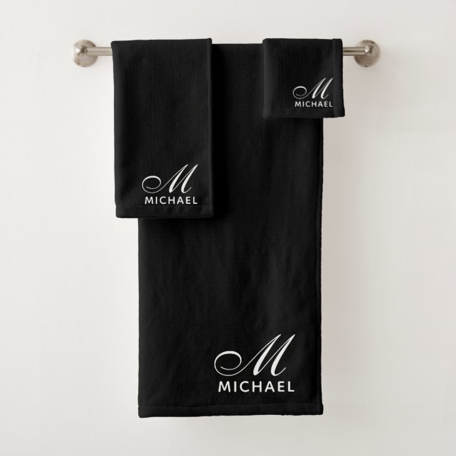 Modern White Script Initial Monogram Black Badhandtuch Set (Insitu)