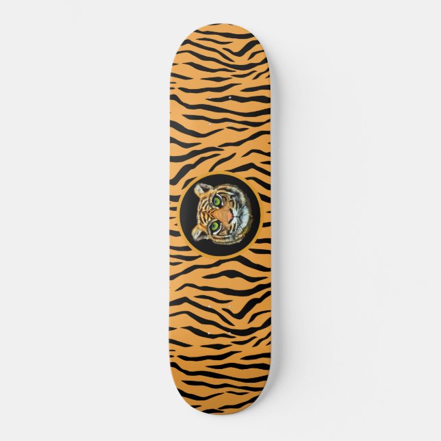 Modern Wild Tiger Pattern Skateboard (Vorderseite)