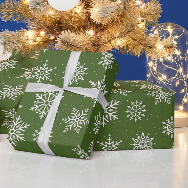 Modern Winter Snowflake Weihnachten Grüner Urlaub Geschenkpapier (Feiertage)