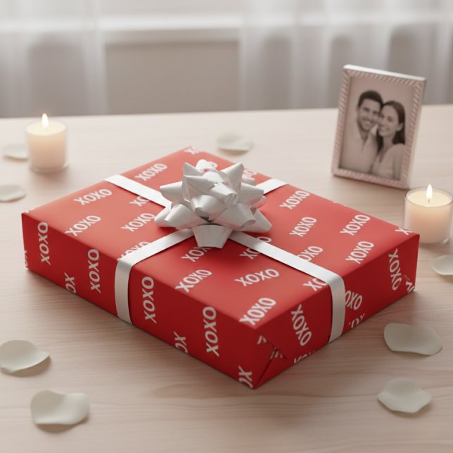 Modern XOXO Rot & Weiß Valentinstag Geschenkpapier (Modern XOXO Red & White Valentine’s Day Wrapping Paper)