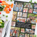 Moderne 19 Personalisierte FotoCollage Geschirrtuch<br><div class="desc">Erstellen Sie ein modernes, einzigartiges Küchentuch mit Foto-Collage, indem Sie diese leicht hochzuladende Collage-Vorlage mit 19 Quadrat- und Rechteck-Aufnahmen verwenden, um eine Vielzahl von Fotos zu beherbergen. personalisiert mit Ihrem eigenen Foto in den verschiedenen Stilen, Farben und Größen sowie der Handtuchfarbe, indem Sie die schwarze Hintergrundfarbe in EDIT ändern, um...</div>