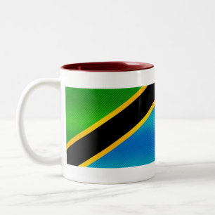 Moderne abgestreifte tansanische Flagge Zweifarbige Tasse
