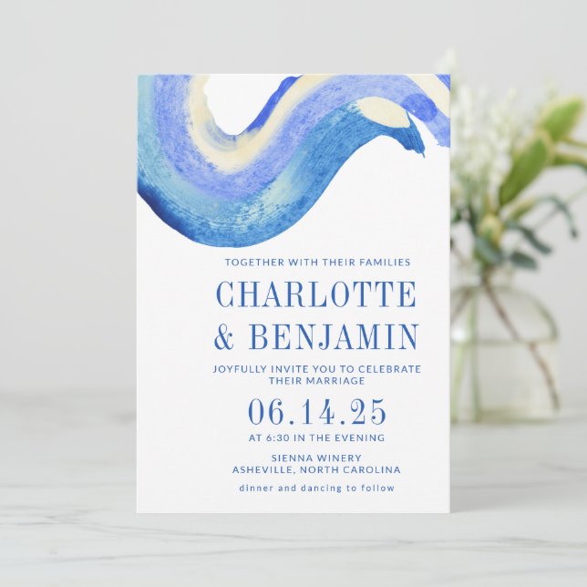 Moderne Abstrakte Art Blue Watercolor Hochzeit Einladung (Stehend Vorderseite)