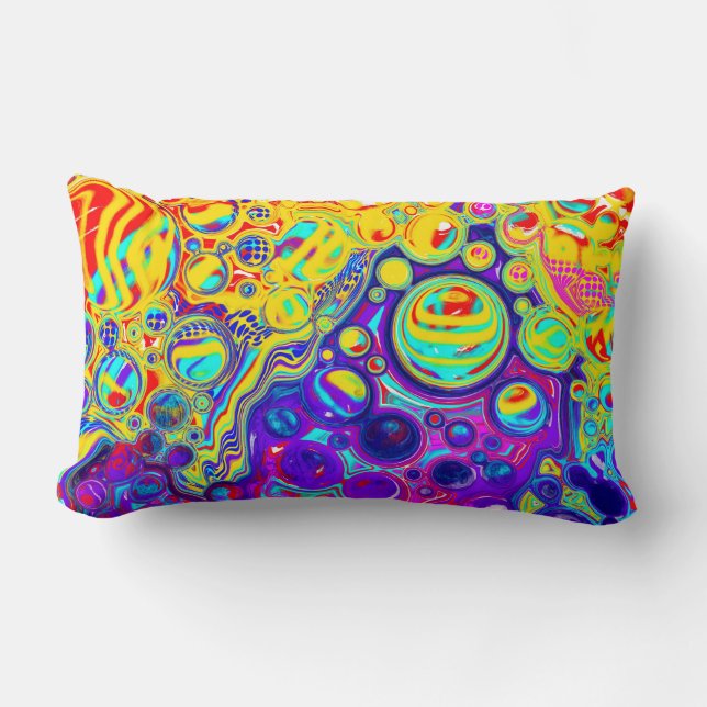 Moderne Abstrakte digitale Fluid Art Lendenkissen (Vorderseite)