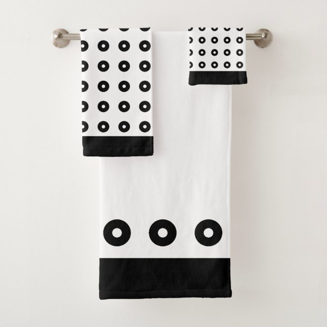 Moderne Abstrakte Kreise in Schwarz und Weiß Badhandtuch Set (Insitu)