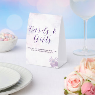 Moderne Amethyst-Wasserfarben-Blumen-Brautparty Tischaufsteller