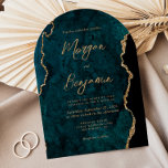 Moderne Aquamarine Blue Agate Script Arch Wedding Einladung<br><div class="desc">Diese elegante bogenförmige Hochzeitseinladung zeigt ein Hintergrundbild des aquamarinen blauen Aquarelles,  bestickt mit Imitaten vergoldetem Glitzer. Der anpassbare Text kombiniert goldfarbene moderne Handschrift,  Copperplate und kursiven Schriftart. Die Rückseite ist mit einem aquamarinen und goldfarbenen Agatdesign abgestimmt.</div>