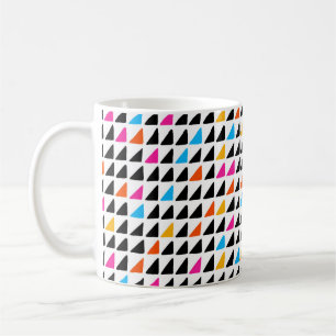 Moderne Aquarellmuster mit blauen Dreiecken. See Kaffeetasse