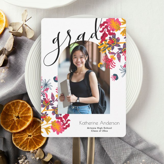 Moderne Arch Floral Foto Graduation Party Einladung (Von Creator hochgeladen)