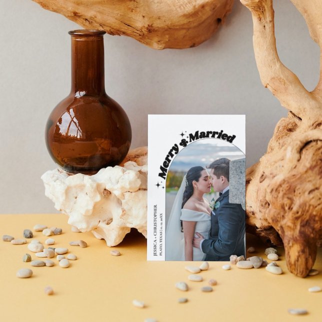 Moderne Arch Merry & Verheiratete Weihnachtsfeier Feiertagskarte (Von Creator hochgeladen)