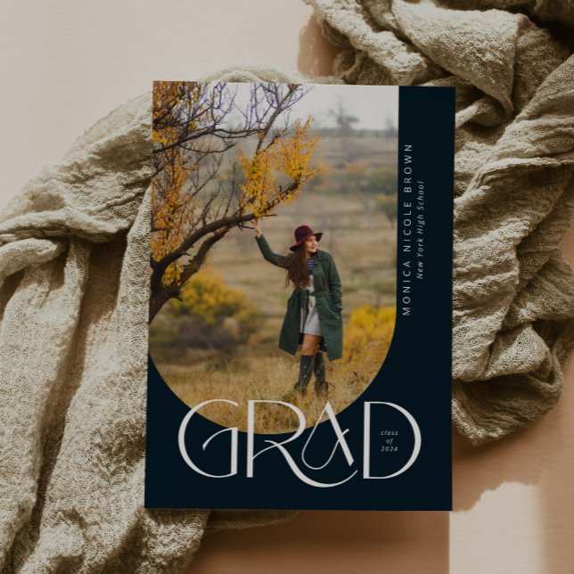 Moderne Arch Minimalistisch Foto Graduation Party Einladung (Von Creator hochgeladen)