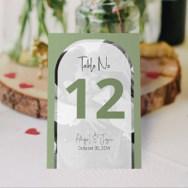 👰 🤵 Moderne Arched Wedding Foto Sage Green Tischnummer