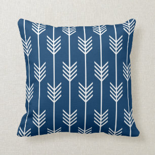Moderne Arrow Fletching Muster Navy Blue Kissen