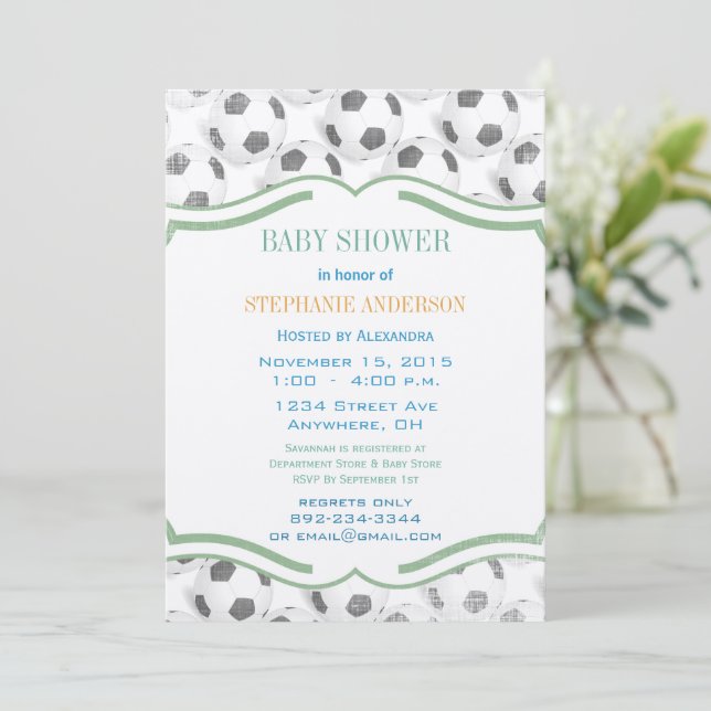Moderne Baby Boy Soccer Dusche Einladung (Stehend Vorderseite)