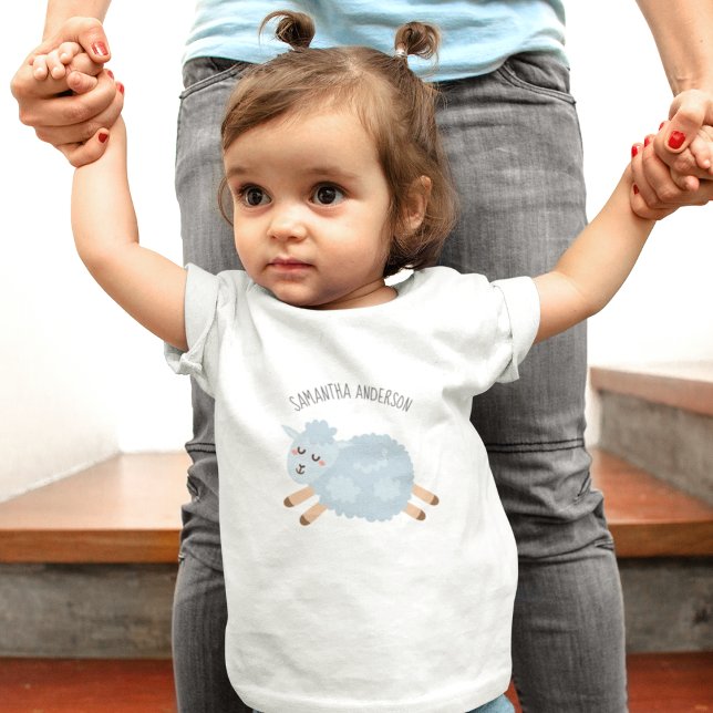 Moderne Beauty Pastel Blue Shee und Name der Kinde Baby T-shirt (Von Creator hochgeladen)