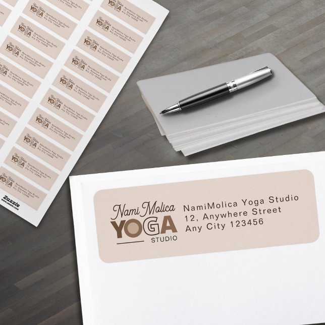 Moderne Beige Brown Yoga Studio-Adresse (Von Creator hochgeladen)