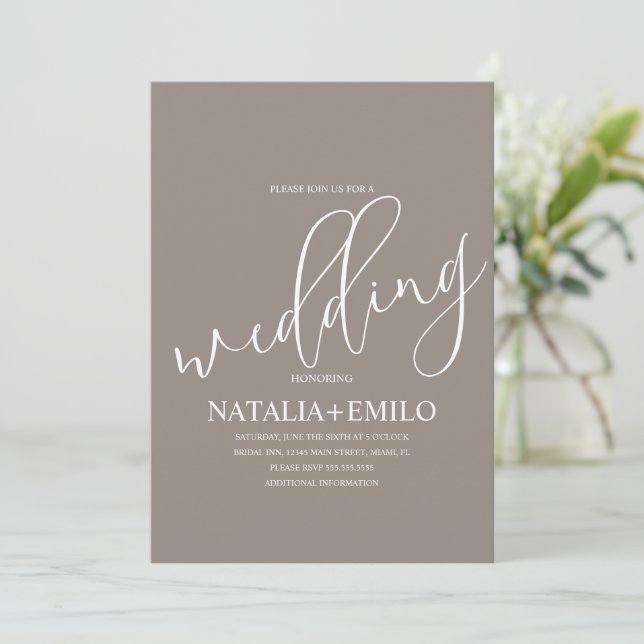 Moderne Beige Cream Script Minimal Wedding Einladung (Stehend Vorderseite)