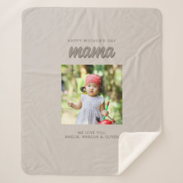 Moderne Beige Mama Kinder Foto Muttertag Sherpadecke