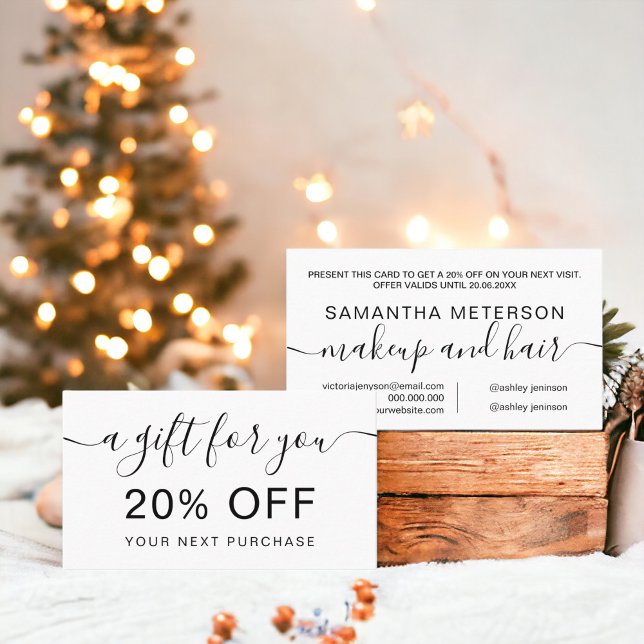 Moderne berufliche Typografie in Schwarzweiß Rabattkarte (Modern black and white professional typography discount card)