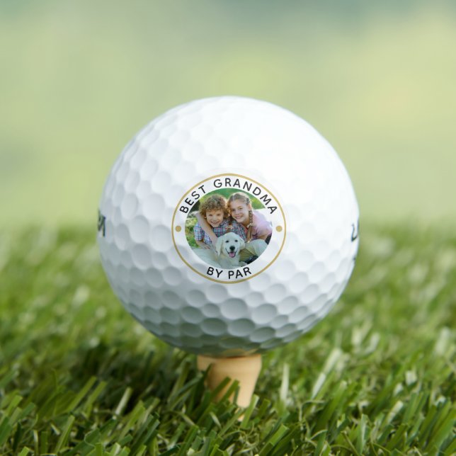 Moderne BEST GRANDMA PAR Foto Personalisiert Golfball (Insitu T-Shirt)