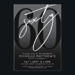 Moderne Black 60. Geburtstagsparty Einladung<br><div class="desc">Feiern Sie 60 Jahre im Stil mit diesem modernen grauen bis schwarzen Gefälle 60. Geburtstag Party Einladung. Das Design zeichnet sich durch eine große schwarze "60" über die meisten Karten aus, die mit einem handgeschriebenen, weißen "60"-Skript überlagert ist, der für ein kühnes, zeitgemäßes Aussehen sorgt. Die Details des Party liegen...</div>