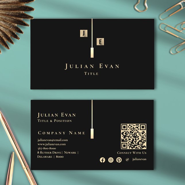 Moderne Black and Gold Monogram Business Card Visitenkarte (Von Creator hochgeladen)
