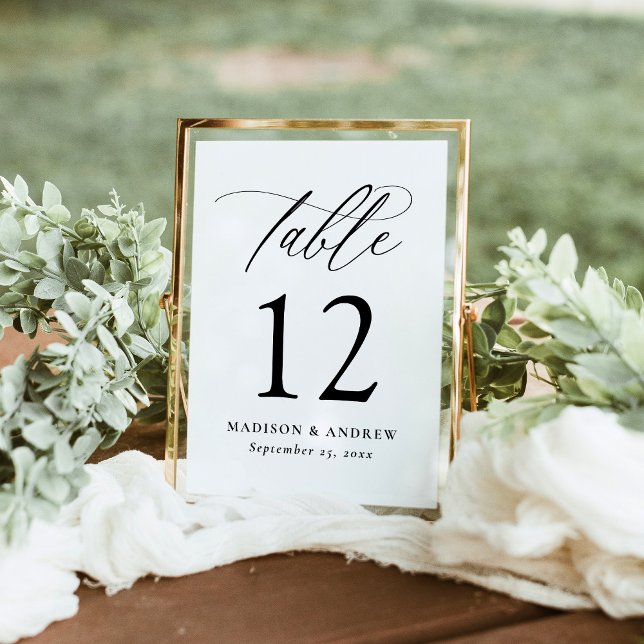 Moderne Black Calligraphy Wedding Tischnummer (Von Creator hochgeladen)